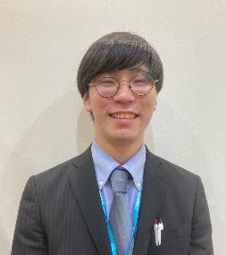 鈴木健吾