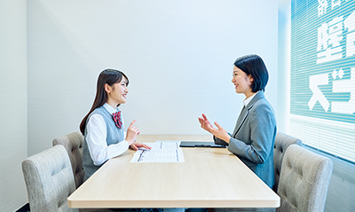 河合塾マナビスのアドバイザーとマナビス生