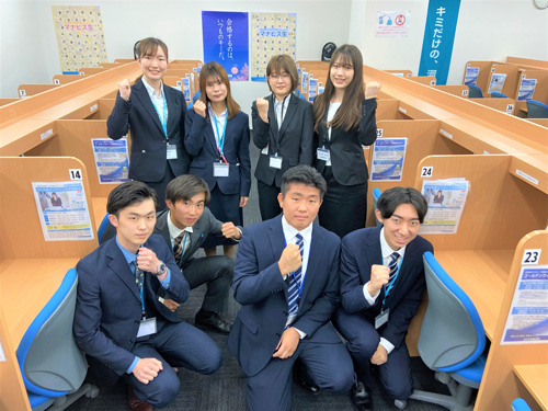 マナビスのアドバイザーがあなたをサポート